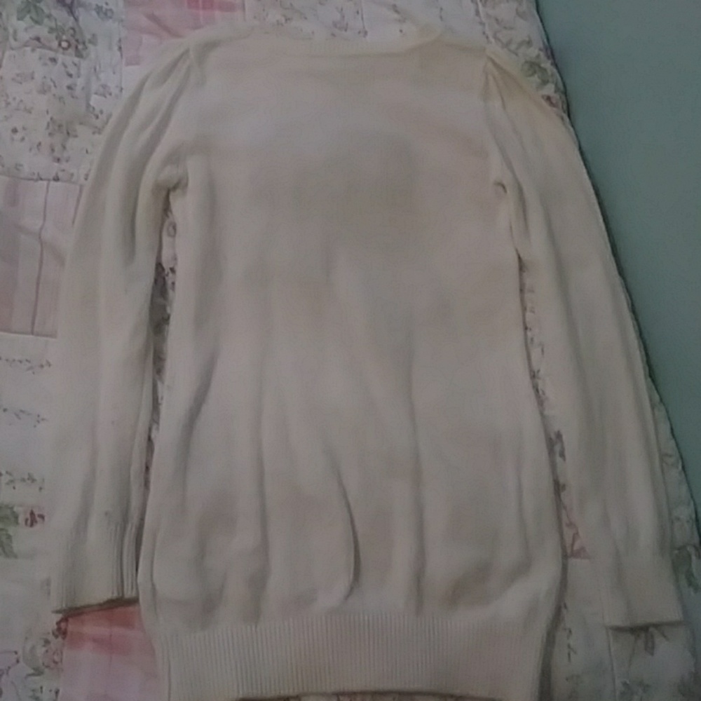 Sweater - Picture 3 of 4